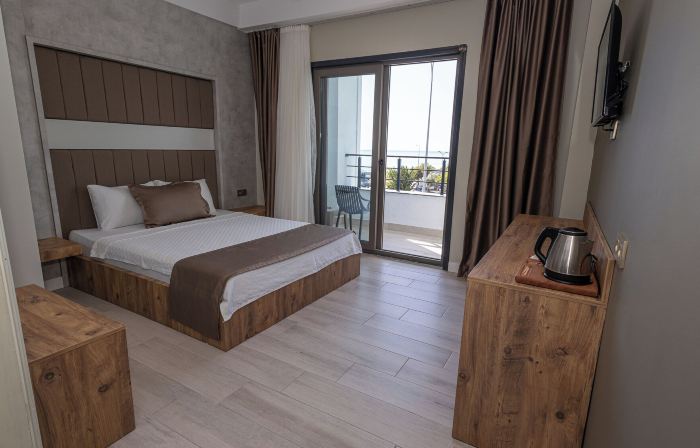 HOLMİ OTEL