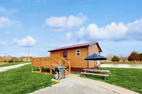 Pet Friendly! Couples Retreat in Southern Illinois - 2-Star