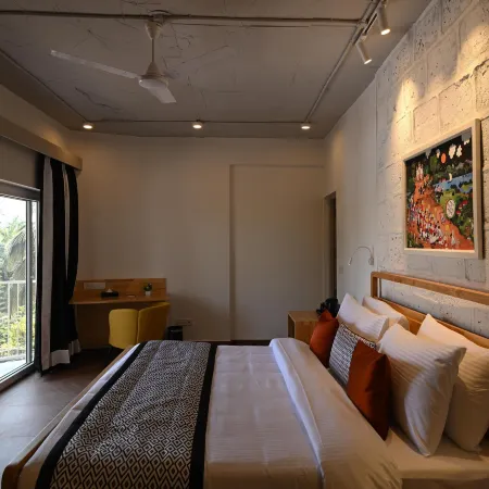 Bedzzz Xclusiv Morjim, Goa by Leisure Hotels