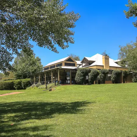 Briars Country Lodge