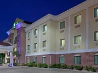 هوتل وايليم Hotels near إن آر جي بارك