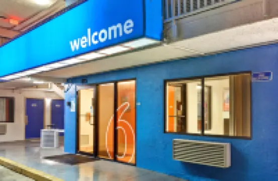 Motel 6 Dania Beach, FL