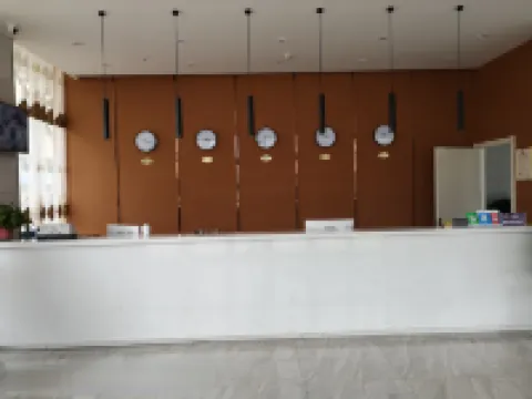 花美時飯店（阜寧益林鎮人民公園店）