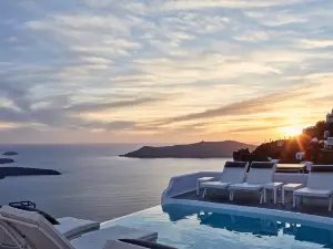 Katikies Chromata Santorini - The Leading Hotels of the World