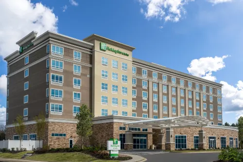 Holiday Inn & Suites MEMPHIS SOUTHEAST-GERMANTOWN by IHG - parking