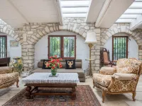 Villa with Pool in Provence -Villa Romantique Sleeps up to 12+4 in Optional Gite Hotels in Beaucaire