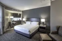 DoubleTree by Hilton Modesto - WiFi