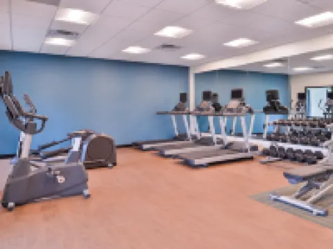 Holiday Inn Express & Suites OLATHE WEST by IHG Hoteles en Olathe