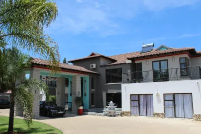 Africa Paradise - or Tambo Airport Boutique Hotel Hotels in Brakpan