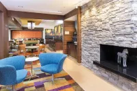 Fairfield Inn & Suites Galesburg Hotels in Galesburg