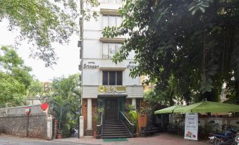Hotel Srimaan