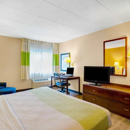 Motel 6 Milford, CT
