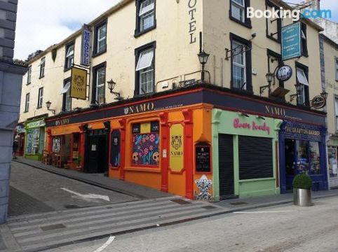 The Metropole - Housity