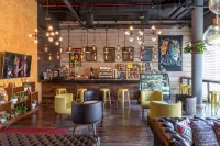 The Fives Downtown Hotel & Residences, Curio Collection by Hilton - Baarit