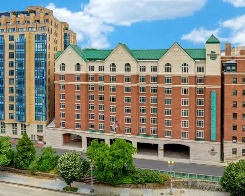Homewood Suites by Hilton Washington, D.C. Downtown Hotels near Downtown D.C.