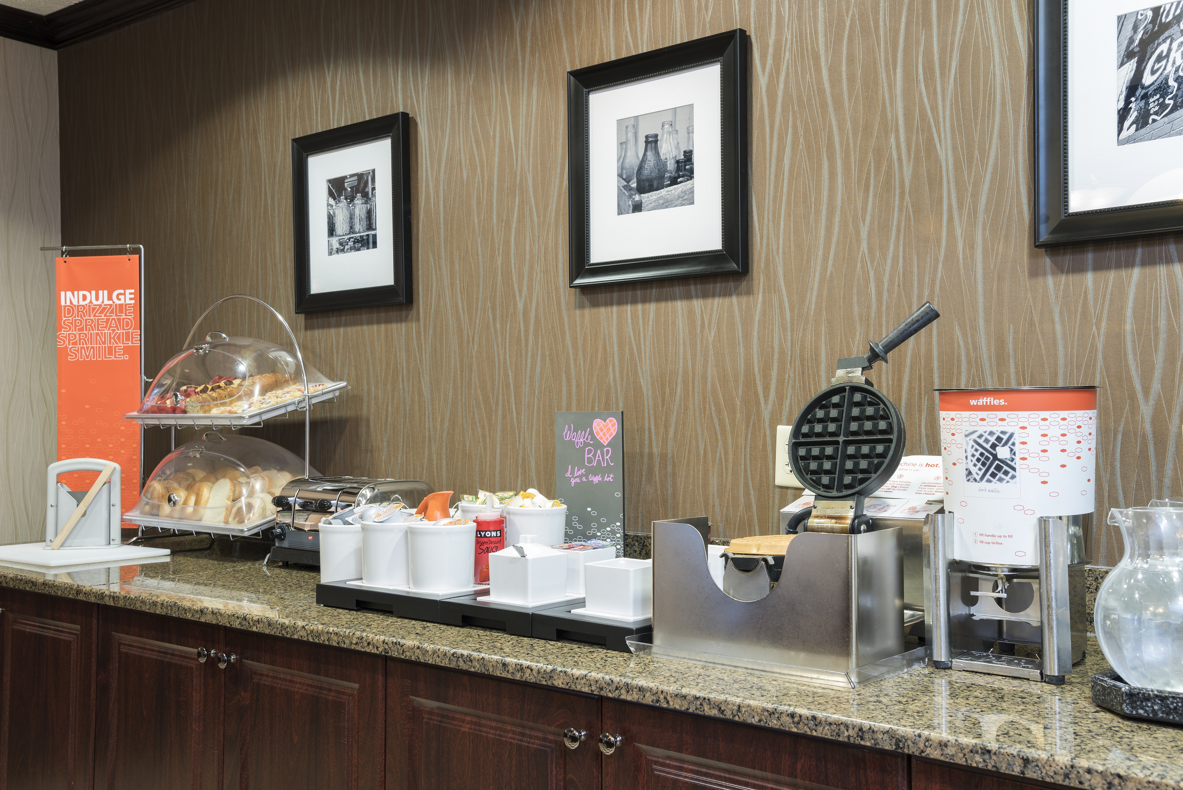 Hampton Inn Detroit Roseville