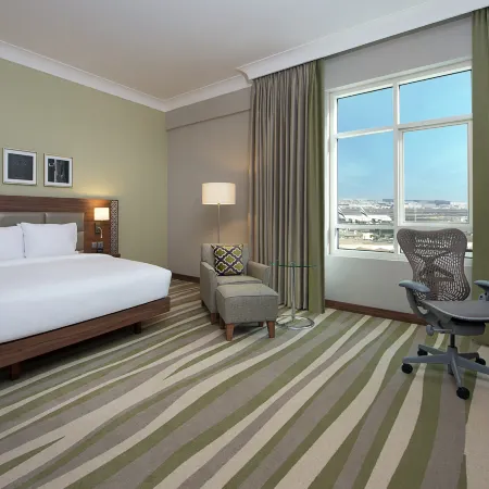 Hilton Garden Inn Dubai Al Muraqabat - Deira