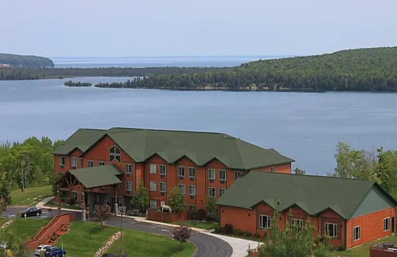 Holiday Inn Express MUNISING - 湖景