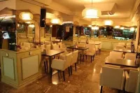 Hostal Macami Отели в г. Альто-Гвадалькивир