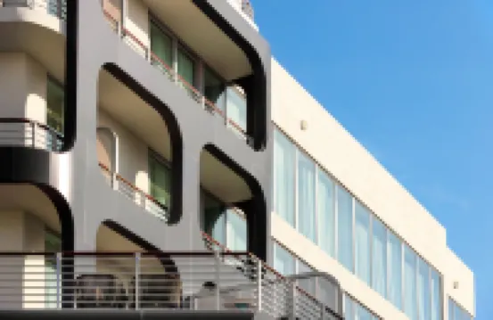 帕洛瑪南海灘金普頓酒店