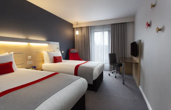 切爾滕納姆中心智選假日酒店