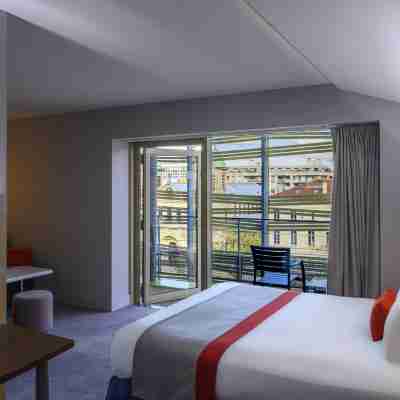 Holiday Inn Express PARIS - CANAL DE LA VILLETTE by IHG Rooms