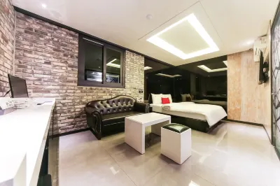 Okpo Venus, Daegu Hotels near Dodong Seowon Confucian Academy