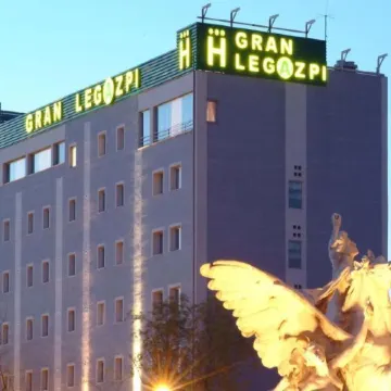 Hotel Gran Legazpi Отели рядом с достопримечательностью «Усера»