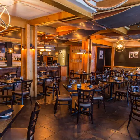 Prestige Hudson Bay Lodge, Premier Collection