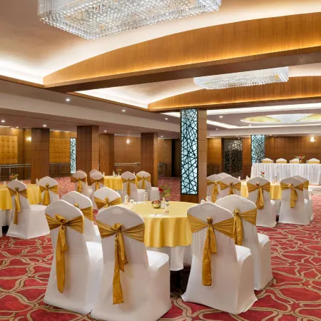 Ramada by Wyndham Varanasi Katesar
