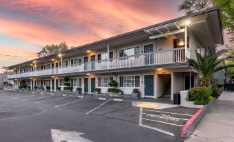 Best Western Town House Lodge