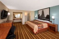 Super 8 by Wyndham Burlington NC Hotels in Elon