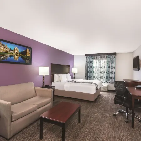 La Quinta Inn & Suites by Wyndham Rome