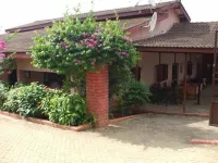 Coconut Grove Miners Lodge Hotel a 