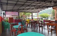 Burma Residence Syariah Hotels in Salido