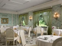 Grand Hotel de la Ville Hotels near Peter's Beach