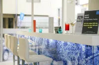 TRYP by Wyndham Porto Centro Hotel - bar