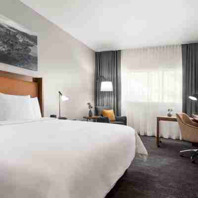 La Quinta Inn & Suites by Wyndham San Luis Obispo Downtown Rooms