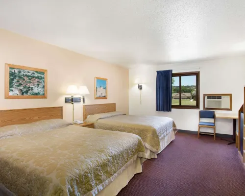 Super 8 by Wyndham Hot Springs Hotels in Fall River County