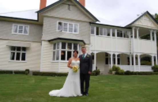 Gunyah Country Estate Hotels in 