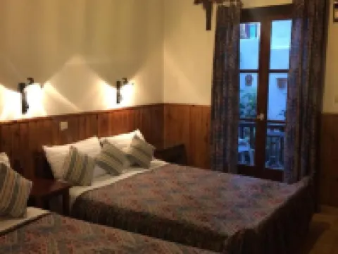 Pettite Morfo Hotels in Skiathos