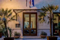 Hotel Federico II Central Palace - Airport Shuttle