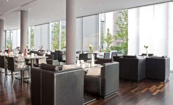 DoubleTree by Hilton Frankfurt Niederrad