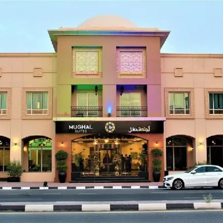 Mughal Suites Отели рядом с достопримечательностью «Торговый центр Al Manar»