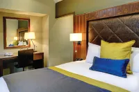 Cbh Frensham Pond Hotel Hotels in Hindhead