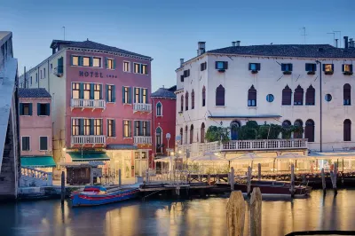 NH Venezia Santa Lucia Hôtels à : 