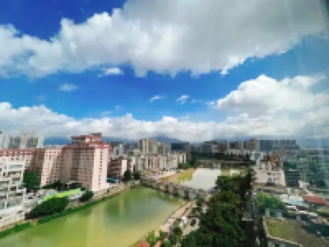 美廚·Yummy祕密花園公寓（清遠市順盈城市廣場店）