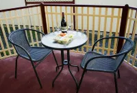 Marsden Court Apartments