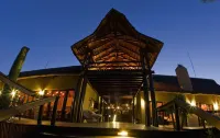 Elephant Plains Game Lodge Hoteles cerca de Sabi Sand Game Reserve