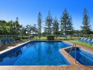 ULTIQA Beach Haven on Broadbeach